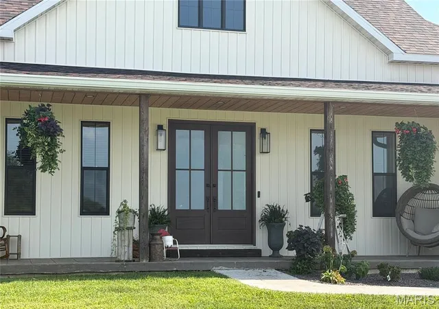 Photo 3 of Single family home for sale at 4335 Windward, Palmyra, MO 63461 | MLS# MIS26055902 | Listing updated on 2026-09-10