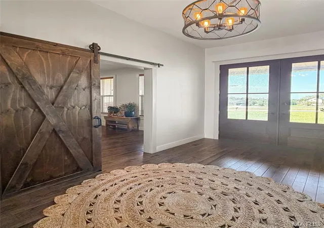 Photo 3 of Single family home for sale at 4335 Windward, Palmyra, MO 63461 | MLS# MIS26055902 | Listing updated on 2026-09-10