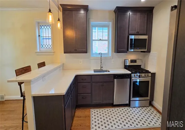 Photo 4 of Single family home for sale at 1420 Barger Pl, Richmond Heights, MO 63117 | MLS# MIS26055911 | Listing updated on 2026-09-15