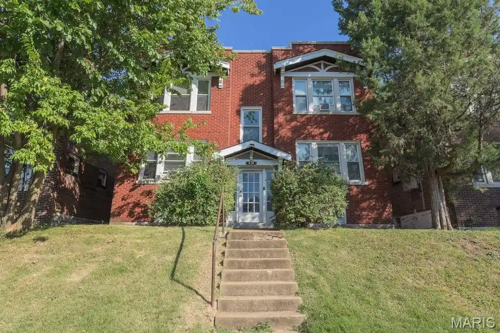 Listing Photo 1 - Condo for sale in 4234 Dewey Ave located at 4234 Dewey Ave, Saint Louis, MO 63116 - Unit 4234 Dewey Ave