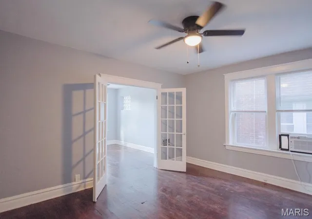 Listing Photo 4 - Condo for sale in building located at 4234 Dewey Ave, Saint Louis, MO 63116