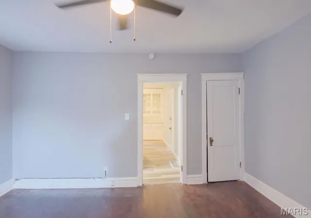 Listing Photo 5 - Condo for sale in building located at 4234 Dewey Ave, Saint Louis, MO 63116