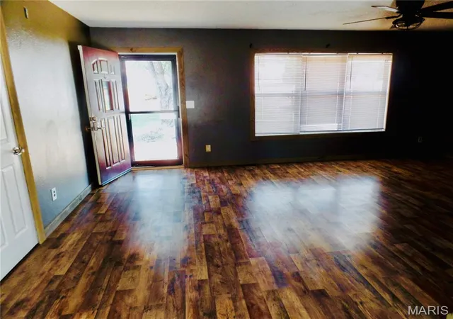 Photo 2 of Sale Pending at 20445 Sweetwater Rd, Waynesville, MO 65583 | MLS# MIS26056217 | Listing updated on 2026-09-23