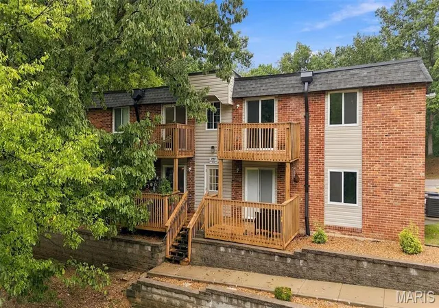 Photo 1 of Condo for sale at 2797 Blackforest Dr #D, Saint Louis, MO 63129 | MLS# MIS26056238 | Listing updated on 2026-09-28