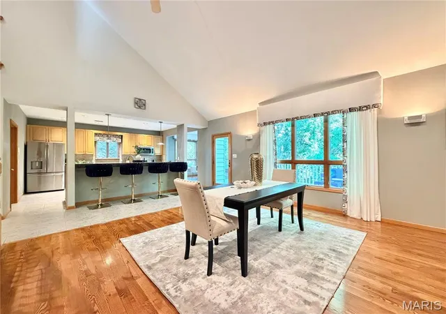 Photo 3 of Single family home for sale at 620 Springwood Dr, Belleville, IL 62220 | MLS# MIS26056277 | Listing updated on 2026-09-11