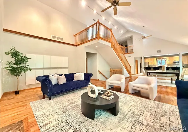 Photo 4 of Single family home for sale at 620 Springwood Dr, Belleville, IL 62220 | MLS# MIS26056277 | Listing updated on 2026-09-11