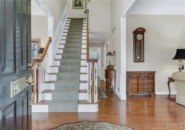 Photo 2 of Sale Pending at 519 Middleton Ct, Saint Louis, MO 63122 | MLS# MIS26056281 | Listing updated on 2026-09-13
