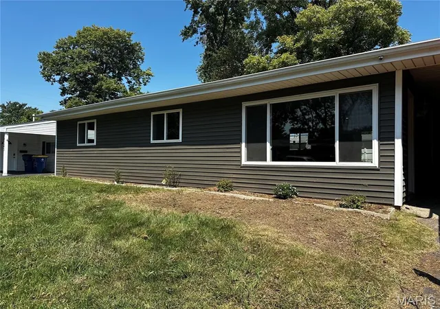 Photo 1 of Single family home for sale at 9241 Harold Dr, Saint Louis, MO 63134 | MLS# MIS26056347 | Listing updated on 2026-10-01