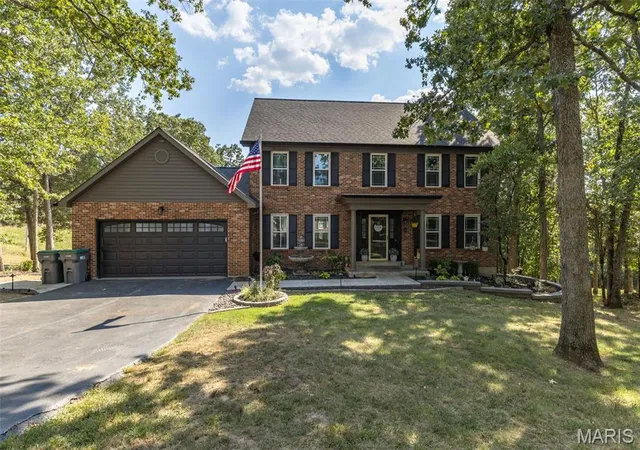 Photo 2 of Single family home for sale at 2672 Ridgeview Acres Dr, Festus, MO 63028 | MLS# MIS26056364 | Listing updated on 2026-09-30