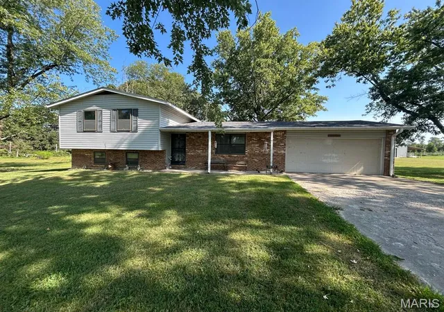 Photo 1 of Single family home for sale at 14197 New Quest Ln, Dexter, MO 63841 | MLS# MIS26056375 | Listing updated on 2026-09-11
