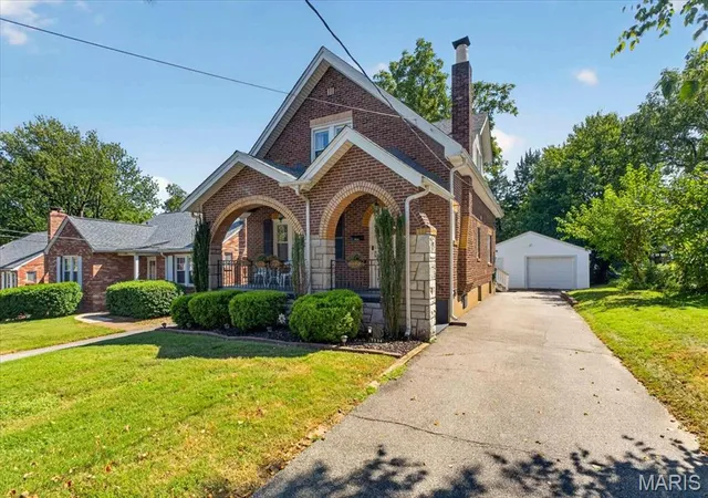 Photo 3 of Single family home for sale at 7334 Devonshire Ave, Saint Louis, MO 63119 | MLS# MIS26056556 | Listing updated on 2026-09-11