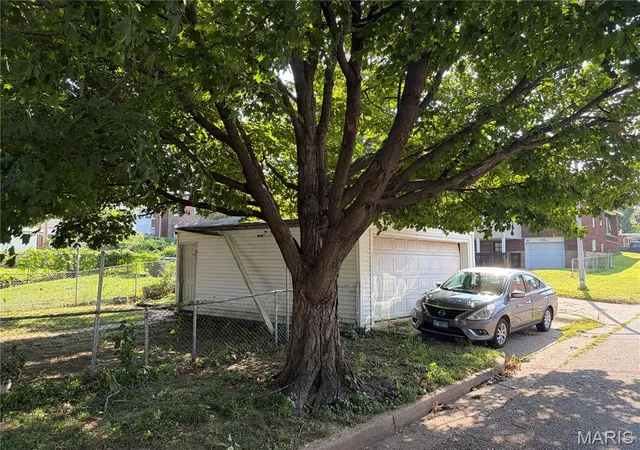 Photo 10 of Multi family home for sale at 6440 Idaho Ave, Saint Louis, MO 63111 | MLS# MIS26056567 | Listing updated on 2026-10-07