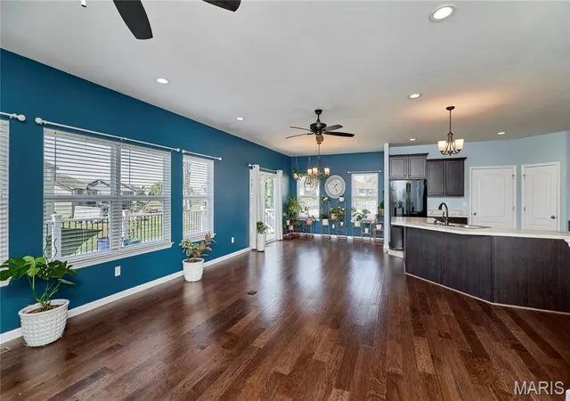 Photo 4 of Single family home for sale at 571 Newcastle Dr, Troy, MO 63379 | MLS# MIS26056618 | Listing updated on 2026-09-14