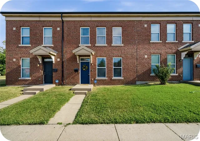Photo 1 of Townhouse for sale at 721 Dickson St, Saint Louis, MO 63106 | MLS# MIS26056674 | Listing updated on 2026-09-14