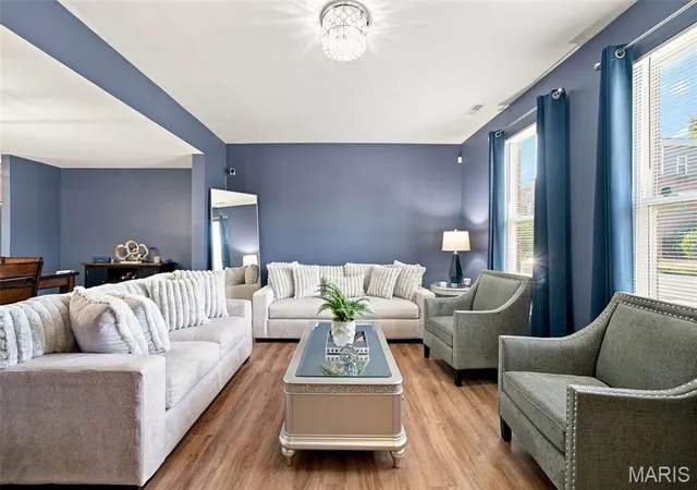 Photo 4 of Townhouse for sale at 721 Dickson St, Saint Louis, MO 63106 | MLS# MIS26056674 | Listing updated on 2026-09-14