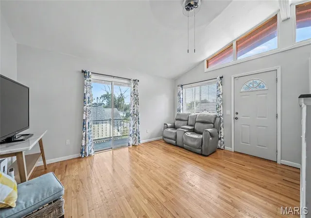 Photo 3 of Sale Pending at 1005 Missouri Ave, Rolla, MO 65401 | MLS# MIS26056677 | Listing updated on 2026-09-15