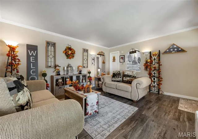 Photo 4 of Single family home for sale at 328 Van Zant St, Chester, IL 62233 | MLS# MIS26056777 | Listing updated on 2026-10-04