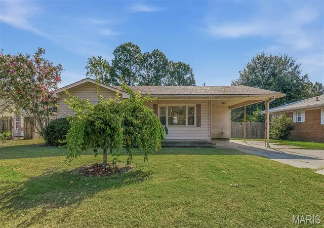 Photo 2 of Single family home for sale at 1112 David Dr, Kennett, MO 63857 | MLS# MIS26056807 | Listing updated on 2026-09-11