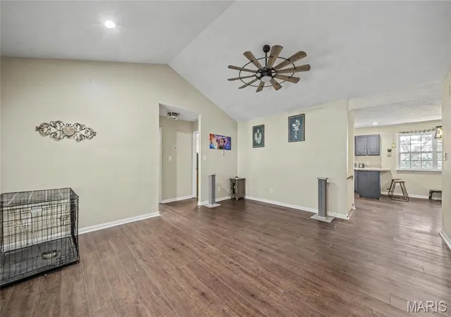 Photo 3 of Single family home for sale at 19300 Lackey Ln, Waynesville, MO 65583 | MLS# MIS26056870 | Listing updated on 2026-10-02