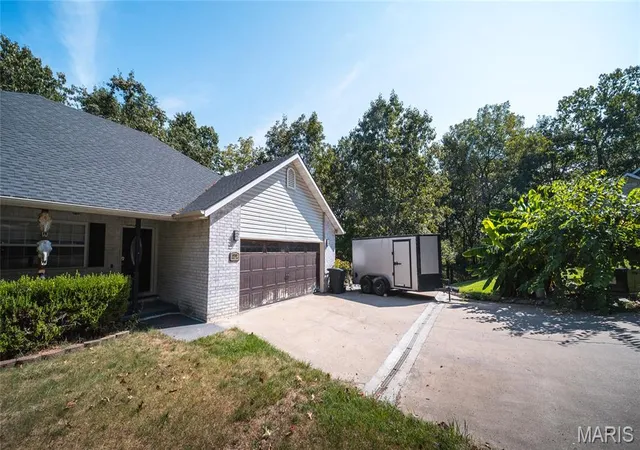 Photo 35 of Single family home for sale at 19300 Lackey Ln, Waynesville, MO 65583 | MLS# MIS26056870 | Listing updated on 2026-10-02