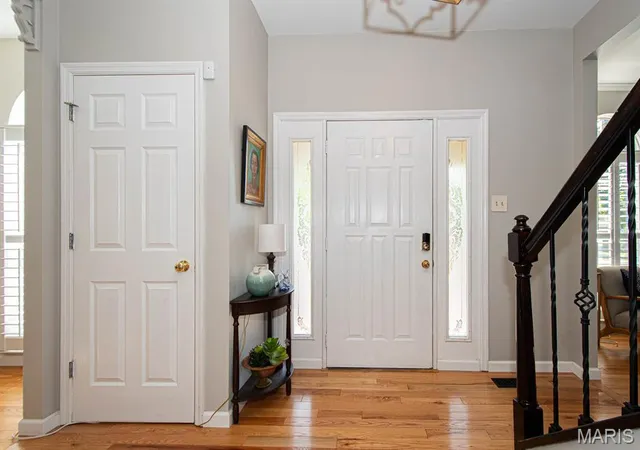 Photo 3 of Sale Pending at 4147 Westminster Pl, Saint Louis, MO 63108 | MLS# MIS26056871 | Listing updated on 2026-09-28