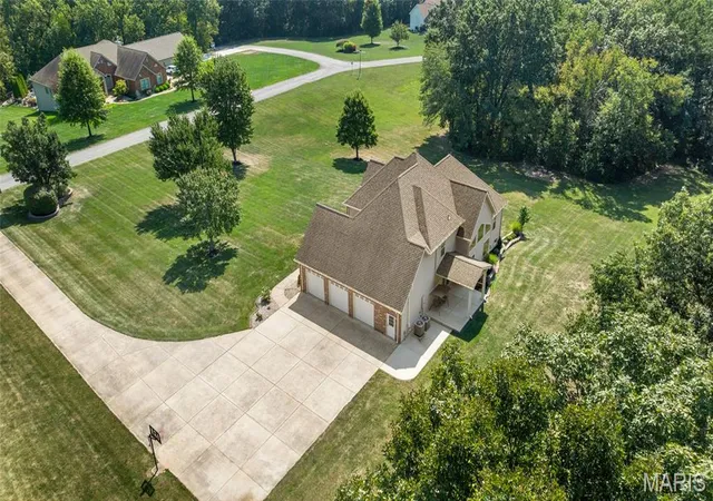 Photo 2 of Single family home for sale at 251 Lake Forest Dr, Troy, MO 63379 | MLS# MIS26056991 | Listing updated on 2026-09-15