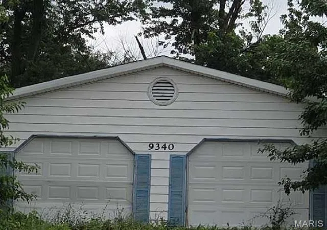 Photo 2 of Sale Pending at 9340 N Highway 94, West Alton, MO 63386 | MLS# MIS26057020 | Listing updated on 2026-09-15