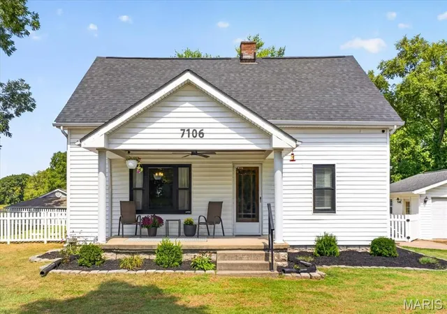 Photo 1 of Sale Pending at 7106 Triple Lakes Rd, Columbia, IL 62236 | MLS# MIS26057041 | Listing updated on 2026-09-11