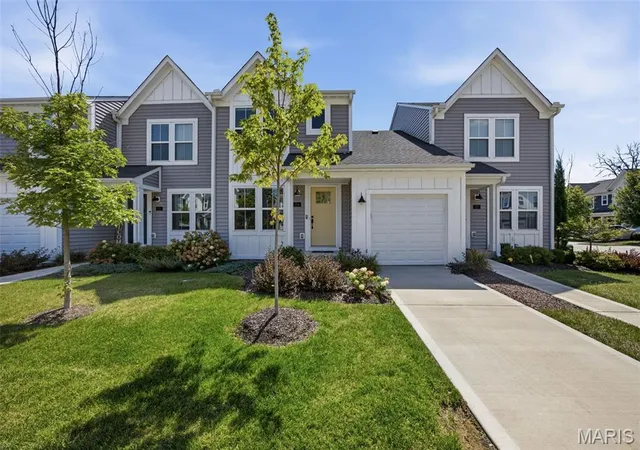 Photo 1 of Townhouse for sale at 318 Newbridge Way, O Fallon, MO 63368 | MLS# MIS26057097 | Listing updated on 2026-09-26