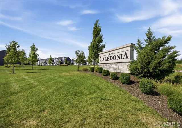 Photo 3 of Townhouse for sale at 318 Newbridge Way, O Fallon, MO 63368 | MLS# MIS26057097 | Listing updated on 2026-09-26