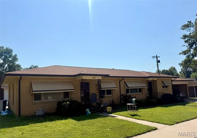 Photo 1 of Sale Pending at 730/732 N Sunset Blvd, Cape Girardeau, MO 63701 | MLS# MIS26057117 | Listing updated on 2026-09-11