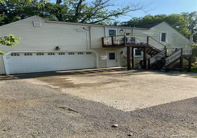 Photo 2 of Single family home for sale at 1016 N W End Blvd, Cape Girardeau, MO 63701 | MLS# MIS26057148 | Listing updated on 2026-09-12