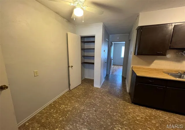 Listing Photo 4 - Condo for sale in building located at 3628 Arkansas Ave, Saint Louis, MO 63118