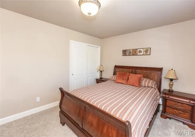 Photo 3 of Sale Pending at 910 Daffodil Ridge Dr, O Fallon, MO 63366 | MLS# MIS26057528 | Listing updated on 2026-09-12
