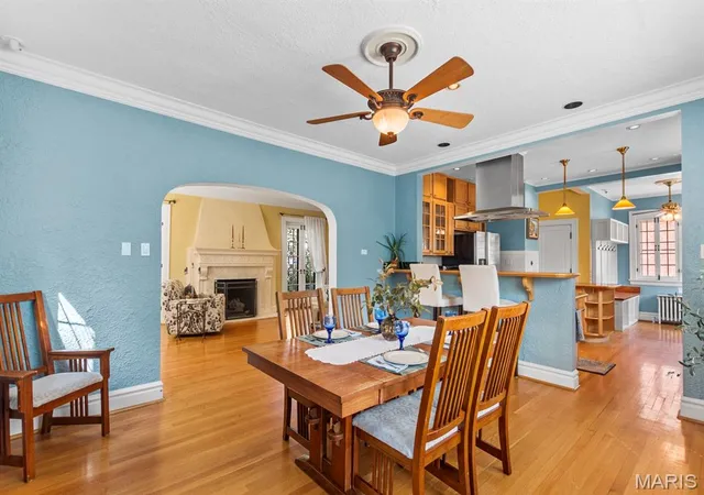 Photo 3 of Sale Pending at 754 Yale Ave, University City, MO 63130 | MLS# MIS26057603 | Listing updated on 2026-10-22