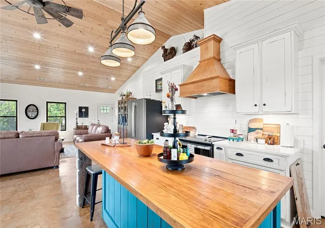 Photo 4 of House for sale at 4156 County Rd 504, Williamsville, MO 63967 | MLS# MIS26057745 | Listing updated on 2026-09-14