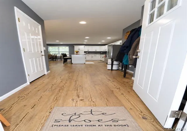 Photo 3 of Single family home for sale at 1404 Jessalinn Dr, Lebanon, MO 65536 | MLS# MIS26057753 | Listing updated on 2026-09-14