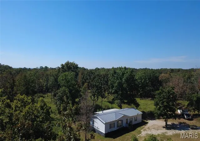 Photo 1 of Manufactured home for sale at 21806 King Dr, Summersville, MO 65571 | MLS# MIS26057771 | Listing updated on 2026-09-09