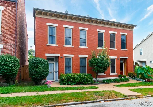 Photo 3 of Single family home for sale at 1310 N Market St, Saint Louis, MO 63106 | MLS# MIS26057803 | Listing updated on 2026-09-24
