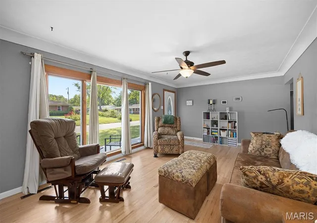 Photo 3 of Single family home for sale at 128 Aaron Dr, Belleville, IL 62220 | MLS# MIS26057854 | Listing updated on 2026-09-14