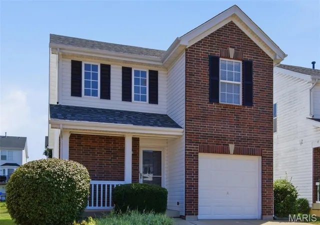 Condo for sale at 10 W Homefield Point Ct, O Fallon, MO 63366 | MLS# MIS26057984