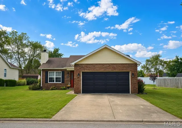 Photo 2 of Single family home for sale at 5164 Whitsell Way, Granite City, IL 62040 | MLS# MIS26058049 | Listing updated on 2026-09-14