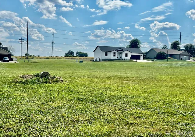 Photo 3 of Land for sale at 506 Cliff View Pl, Valmeyer, IL 62295 | MLS# MIS26058058 | Listing updated on 2026-09-15