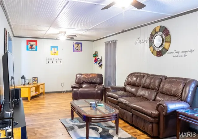Photo 2 of Single family home for sale at 1000 Franklin St, Poplar Bluff, MO 63901 | MLS# MIS26058064 | Listing updated on 2026-09-11