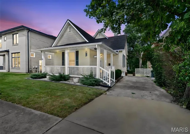 Photo 2 of Sale Pending at 7333 Wise Ave, Saint Louis, MO 63117 | MLS# MIS26058100 | Listing updated on 2026-09-15