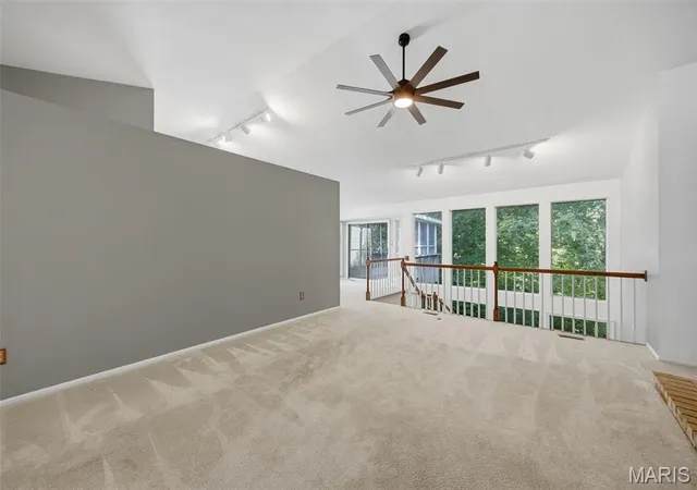 Photo 3 of Single family home for sale at 516 Wetherby Ter Dr, Ballwin, MO 63021 | MLS# MIS26058141 | Listing updated on 2026-10-05