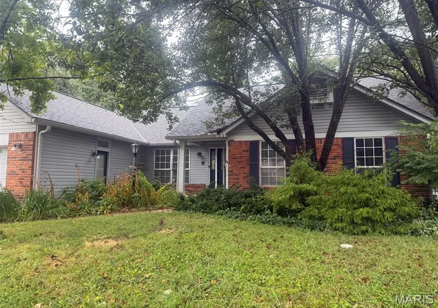 Photo 1 of Single family home for sale at 1405 Windrider Ct, Fenton, MO 63026 | MLS# MIS26058199 | Listing updated on 2026-09-14