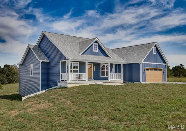 Photo 3 of Single family home for sale at 4317 Whispering Woods Rd, Farmington, MO 63640 | MLS# MIS26058207 | Listing updated on 2026-09-11