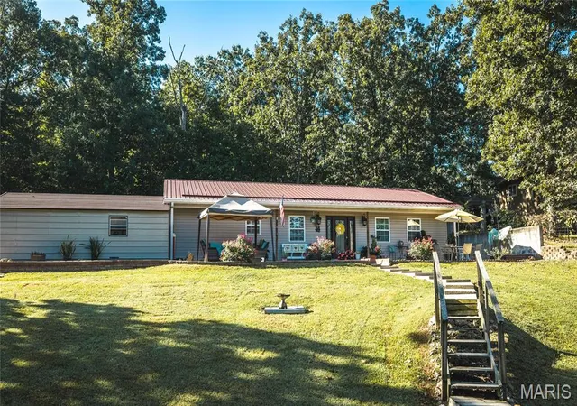 Photo 3 of Single family home for sale at 2520 Alleghany Rd, Cuba, MO 65453 | MLS# MIS26058213 | Listing updated on 2026-09-15