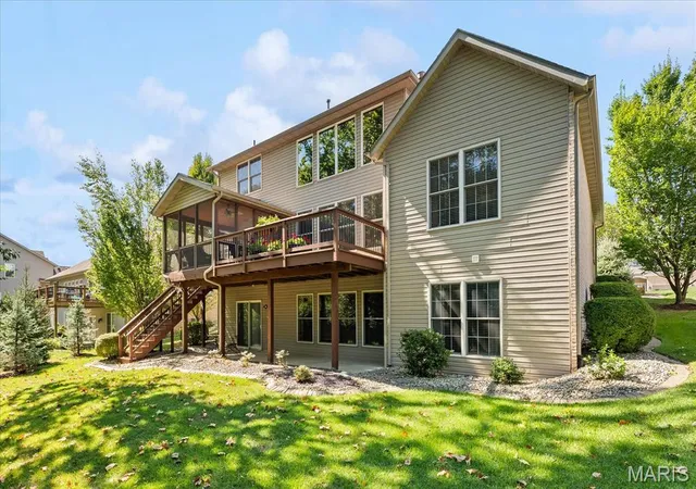 Photo 2 of Single family home for sale at 5 Timber Blf Ct, Glen Carbon, IL 62034 | MLS# MIS26058257 | Listing updated on 2026-09-11